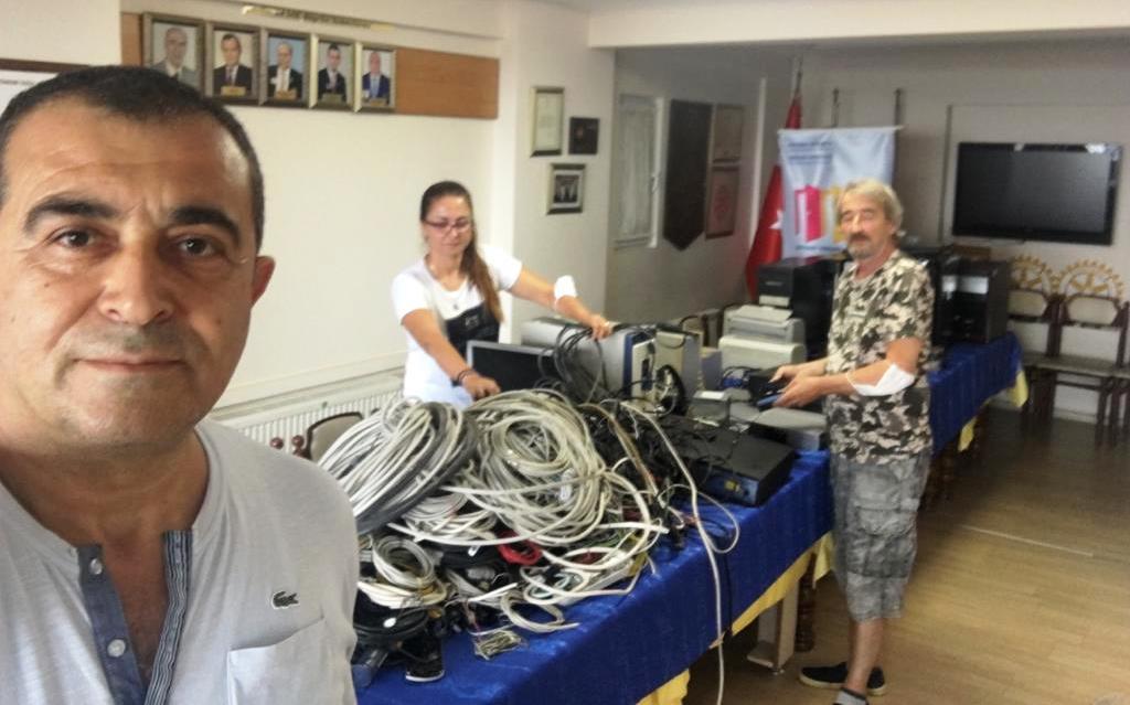 ORDU ROTARY KULÜBÜ “ATMA BAĞIŞLA EĞİTİME DESTEK OL” KAMPANYASINA ATIK GÖNDEREREK DESTEK OLDU.